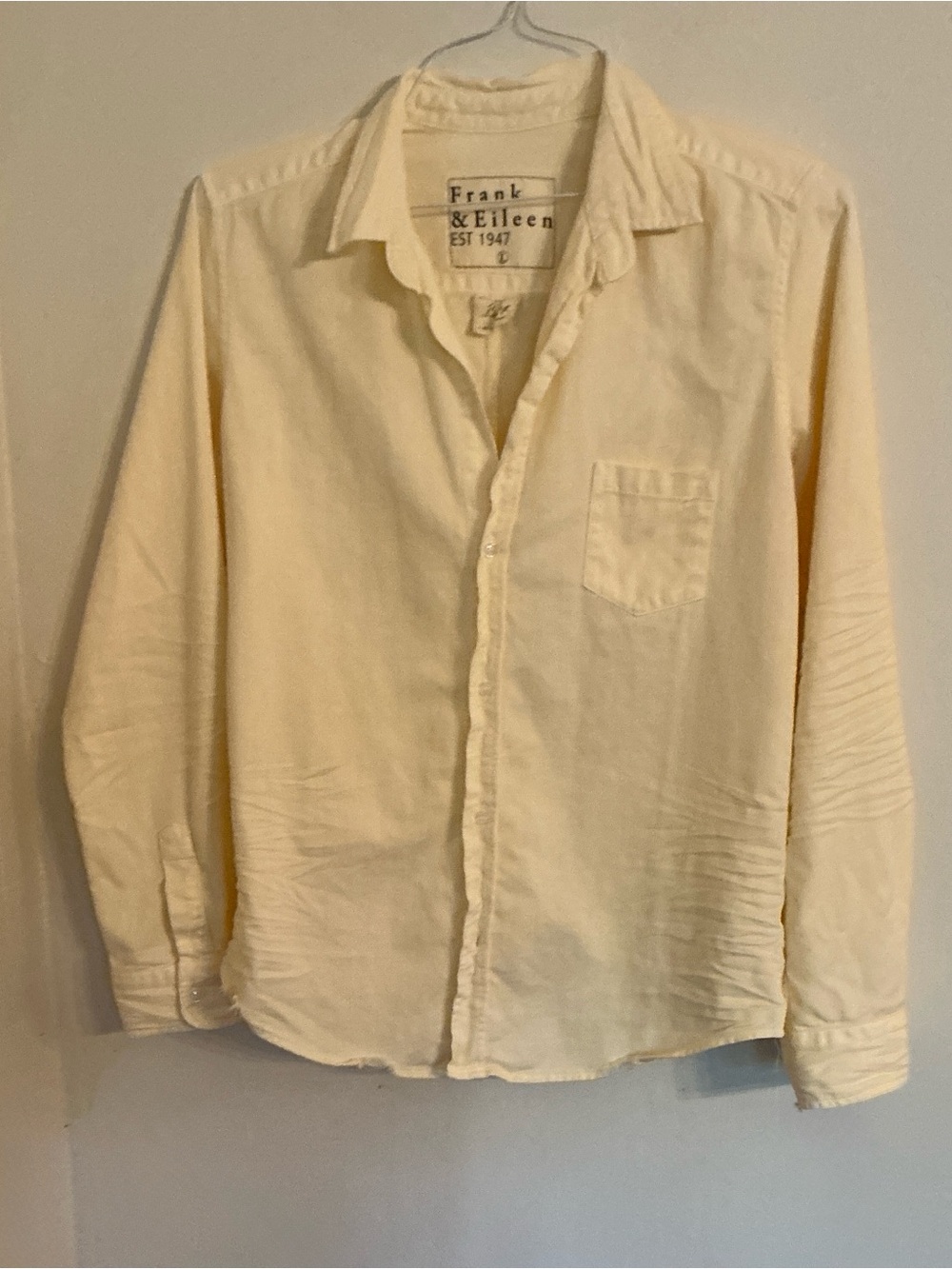 NWOT SZ L Frank & Eileen BARTY light lemon button down shirt